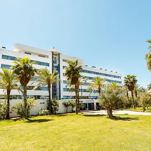 vizitați hotelul